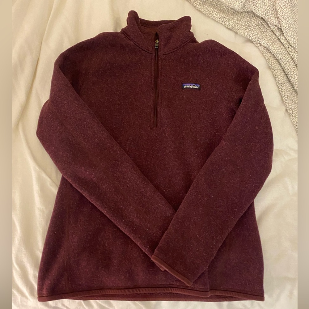 burgundy Patagonia quarter zip